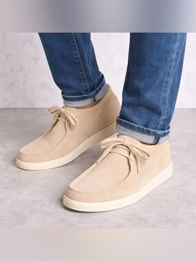 NEW Everlane Mens Pebble Suede The Desert Boot Lightweight White Sole Size 11.5